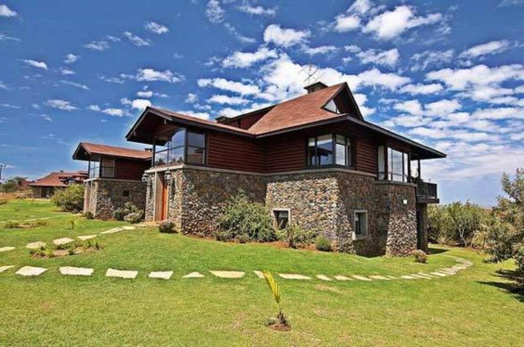 The Great Rift Valley Lodge & Golf Resort Naivasha Bagian luar foto